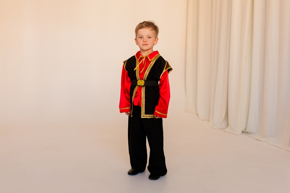 Башкирский народный костюм (мальчик)