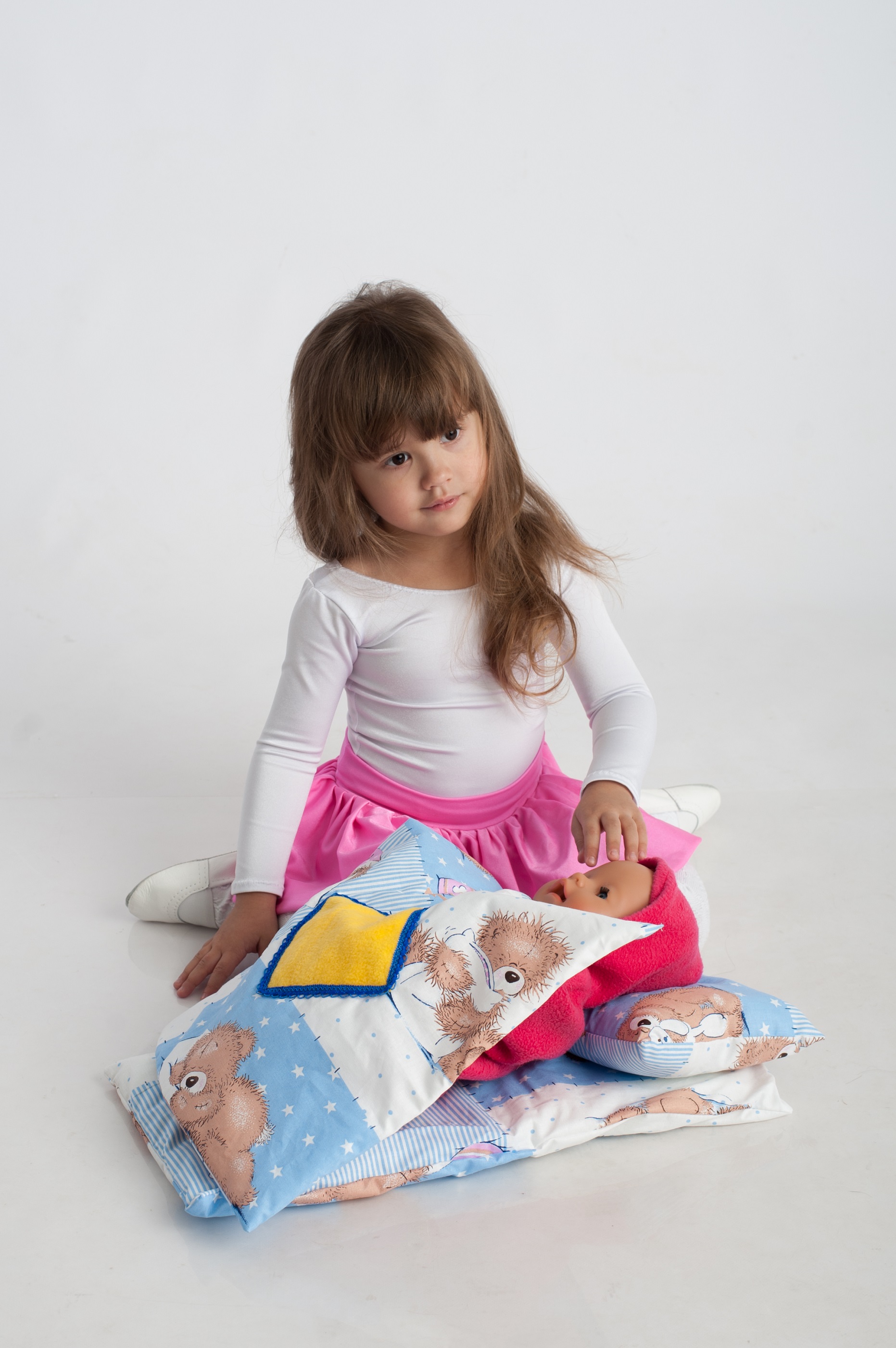 Комплект постельного белья для кроватки 2 из ткани с детским рисунком