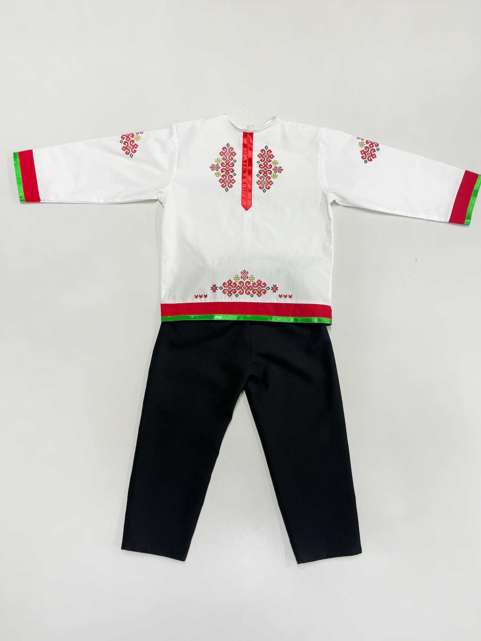 Чувашский народный костюм (мальчик)